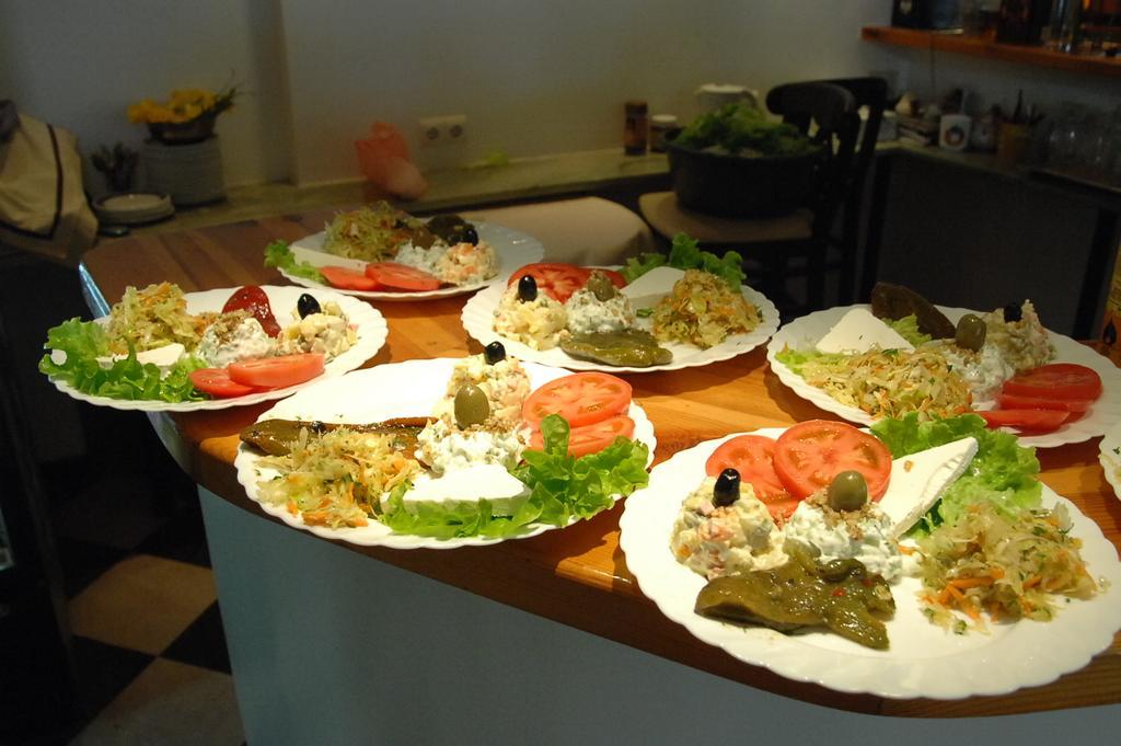 Apartcomplex New Tawn Obzor Bagian luar foto